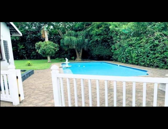 5 BEDROOM HOUSE FOR SALE IN MEER EN SEE